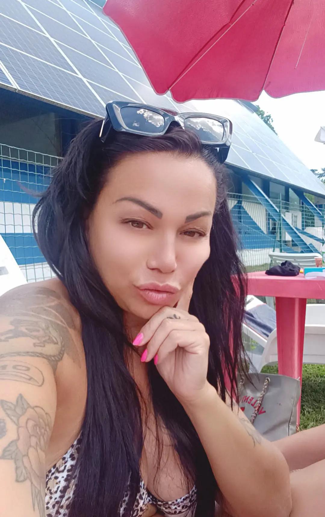 @deborahsharon