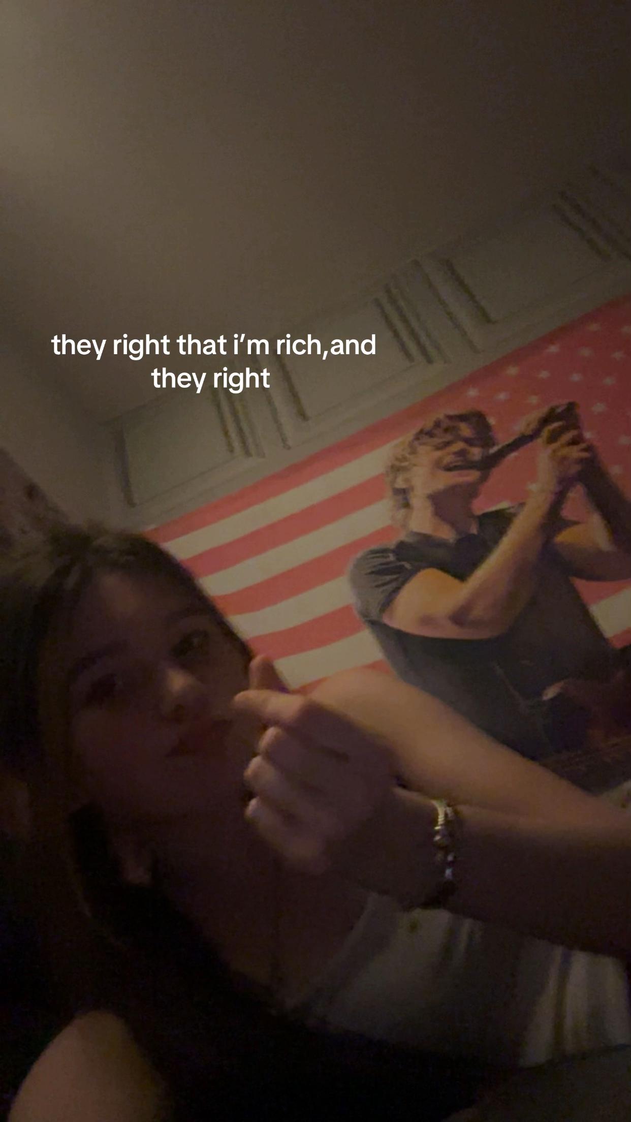 @𝐋 𝐄 𝐀 𝐇🪽