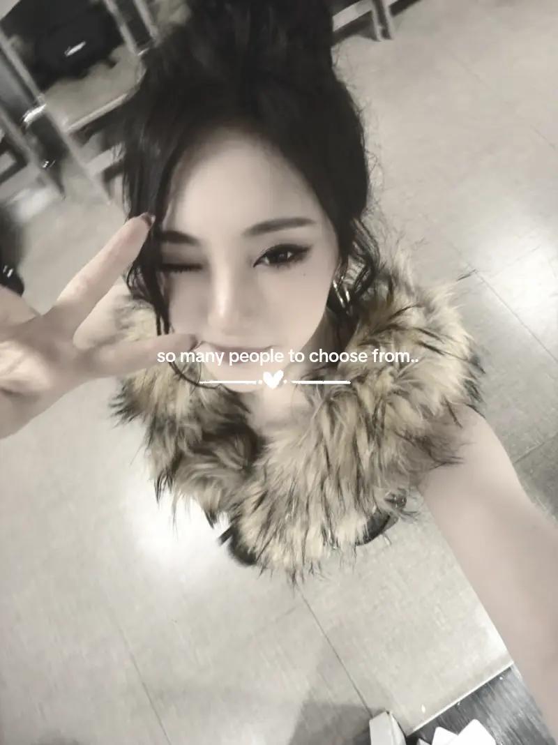 @⃟