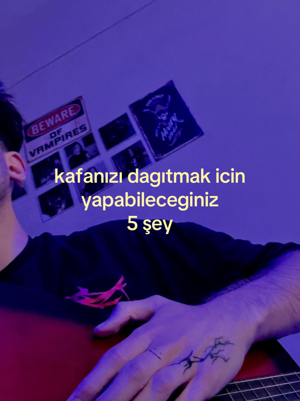 @Ardakadabra 🧛🏻♂️
