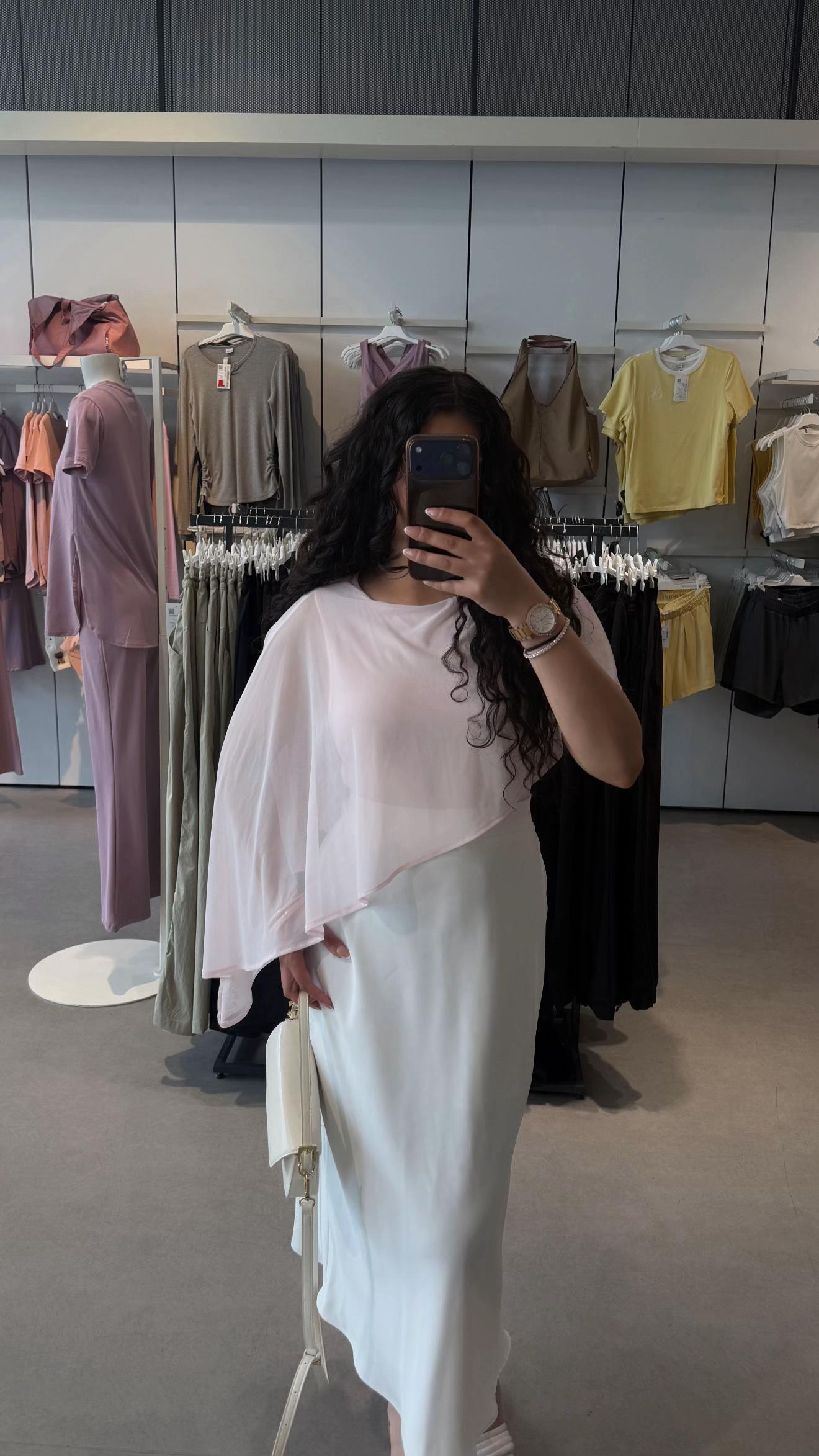 @Zaynab Raja