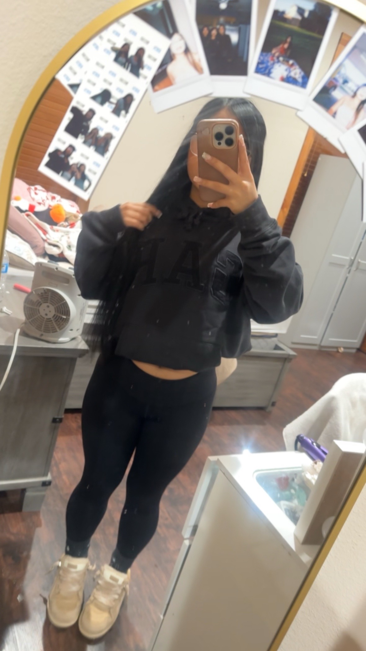 @whoisdisr