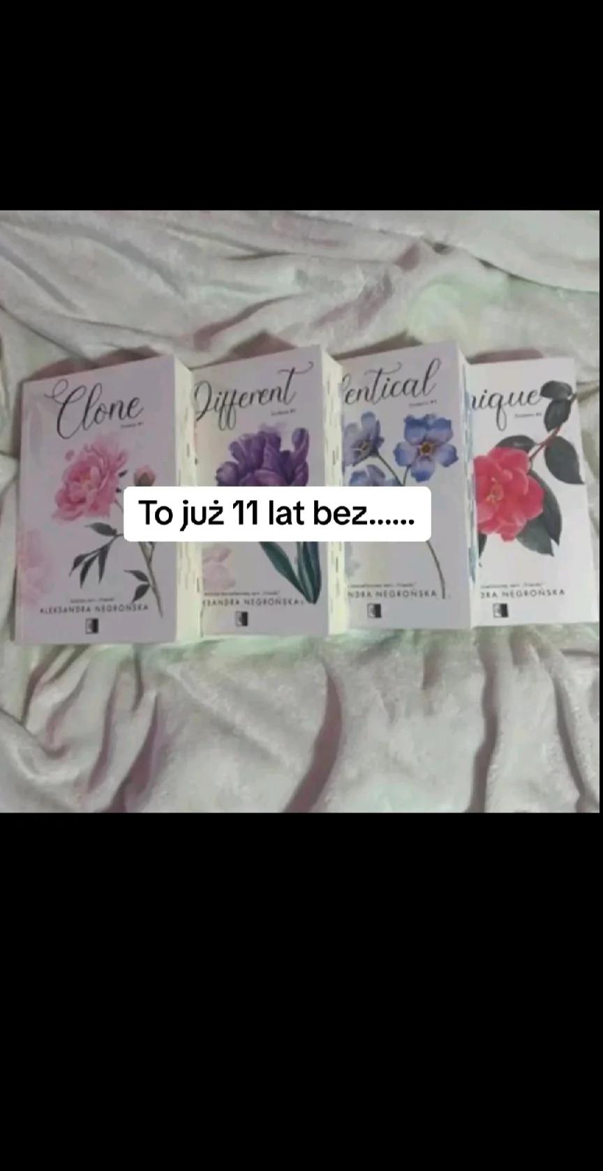 @❤️📖 Książkara📖❤️