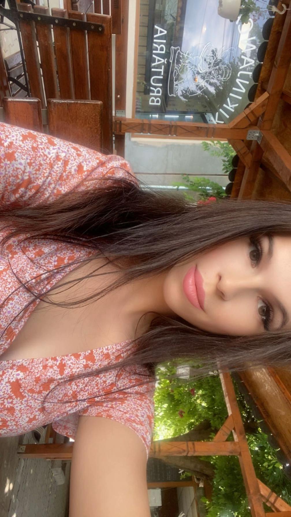 @Ana_Maria