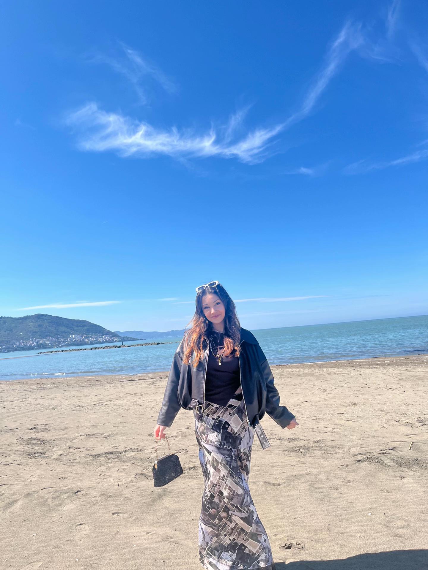 @tuenacam_