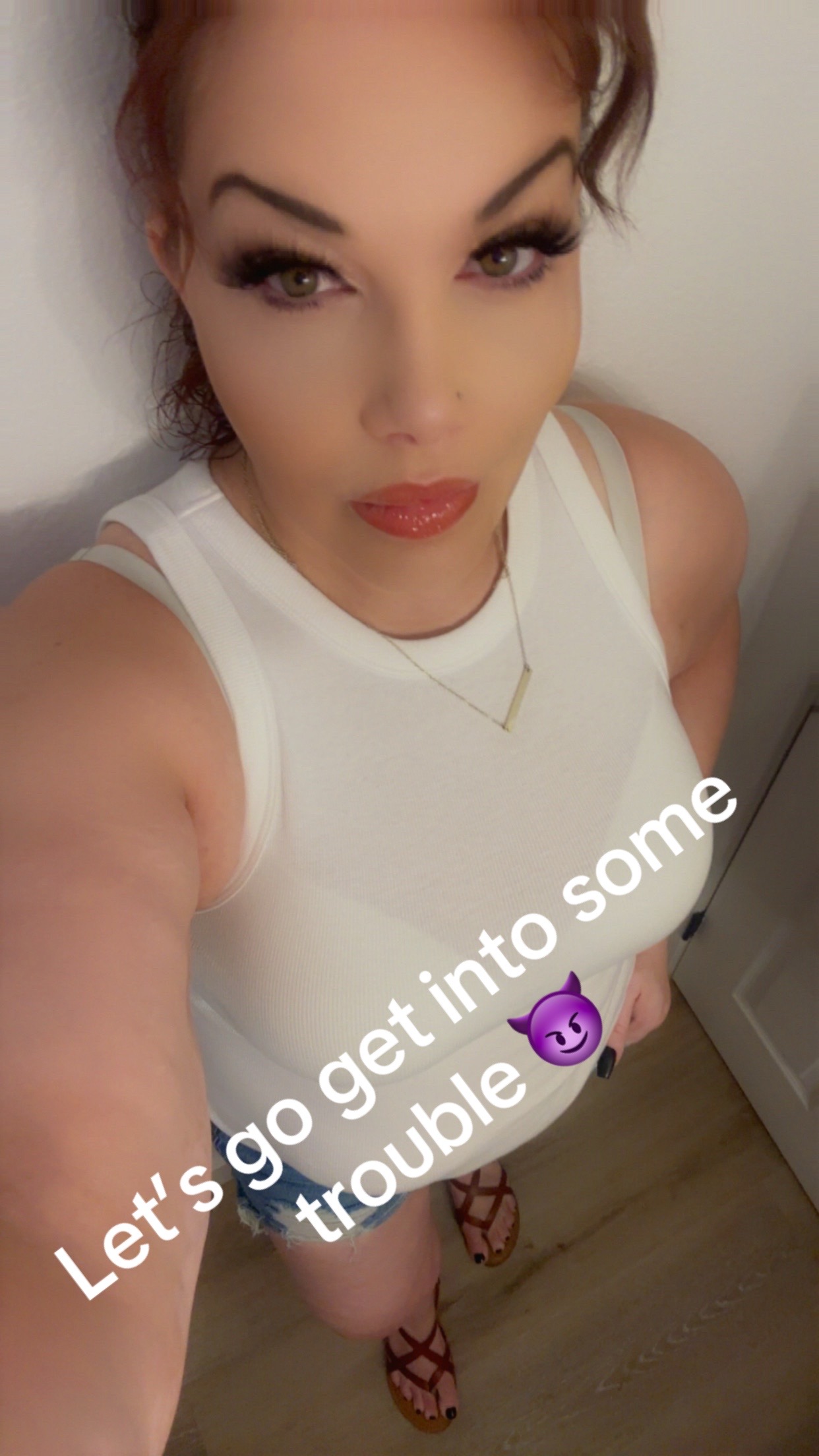 @🌻madam_secretary916🌻 (Tish)