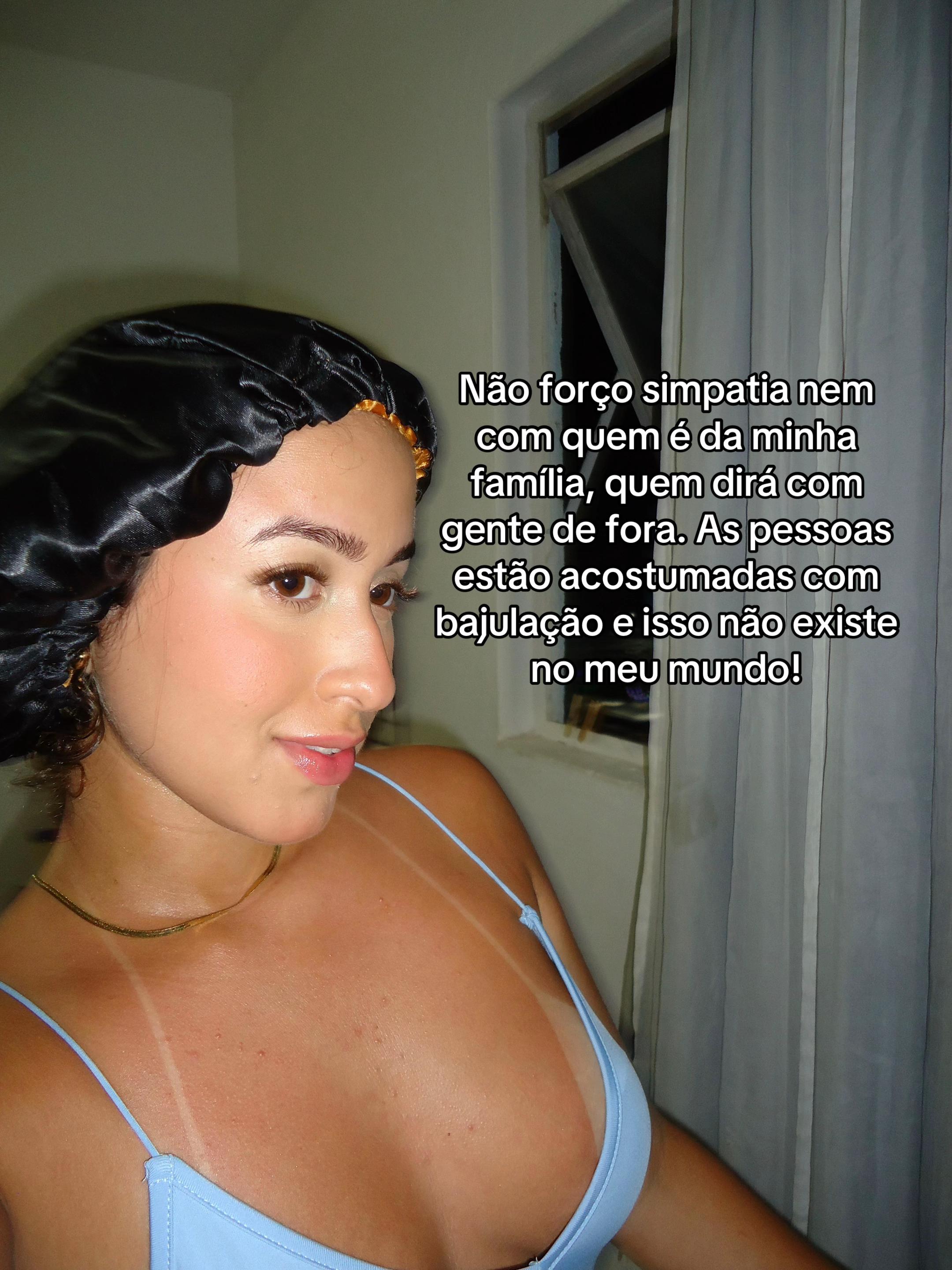 @Claravasconcelosss