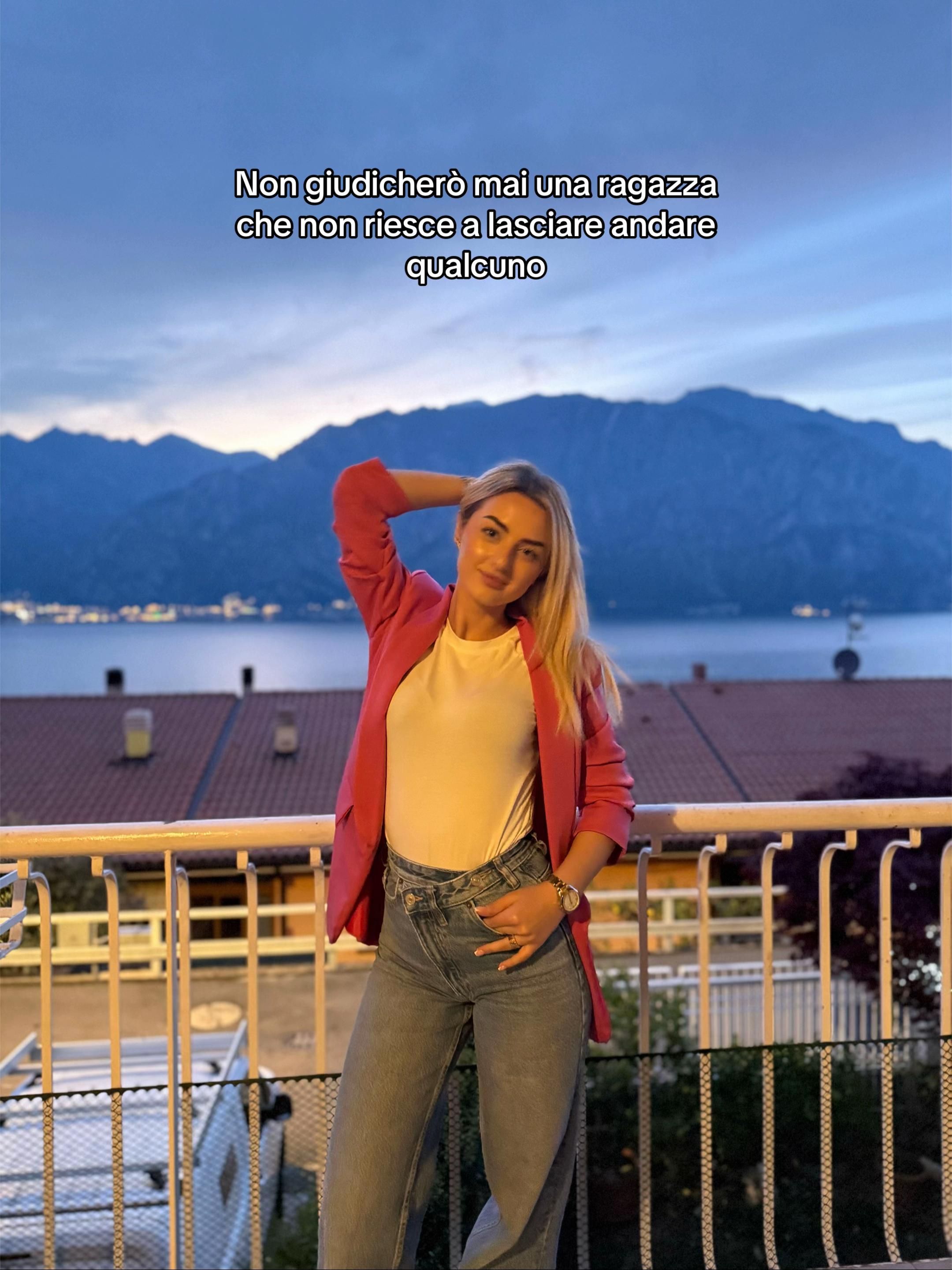 @Elza.Kosturi 👑
