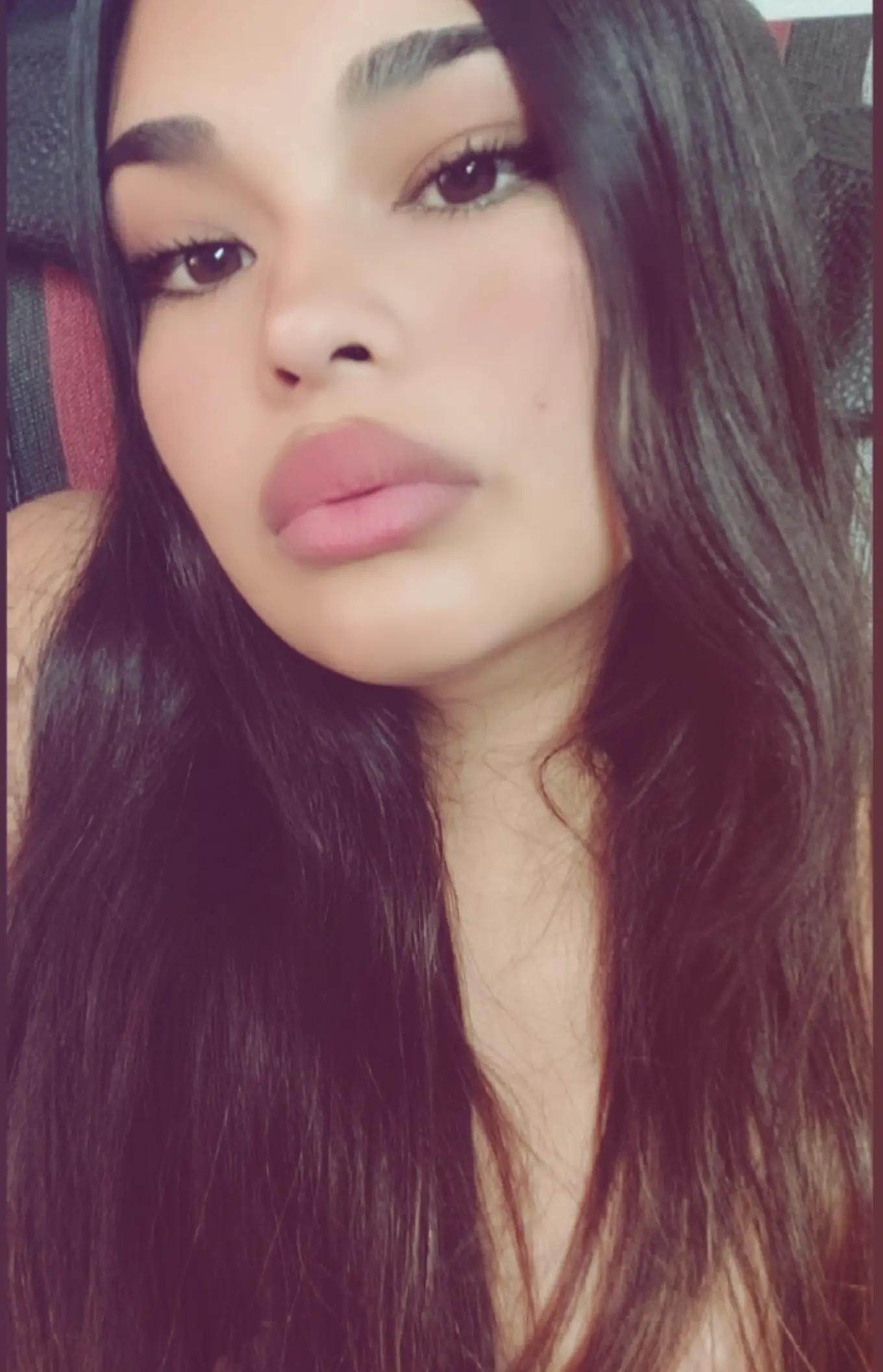 @Camila González