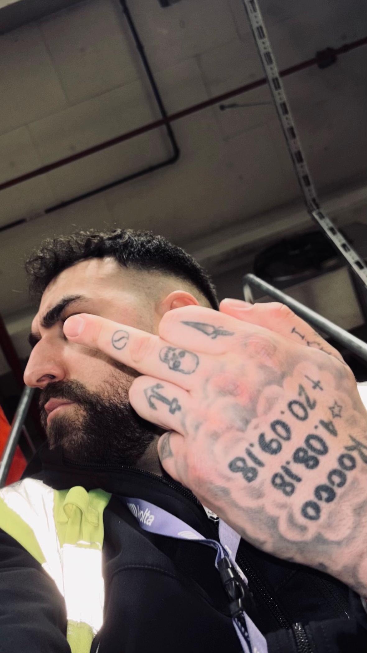 @DAVIDE&ensp;PEGGY🦴