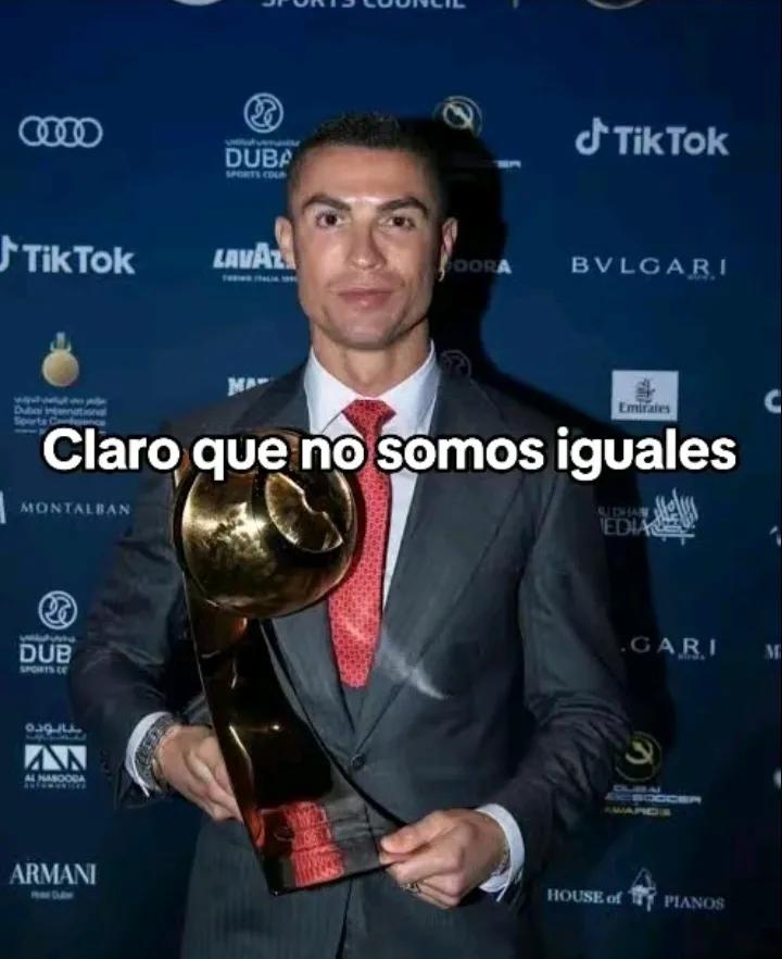 @Mariogt14 👻😹