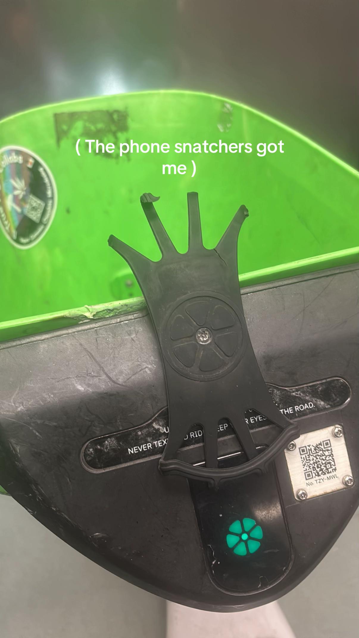 @pocketsquiddy