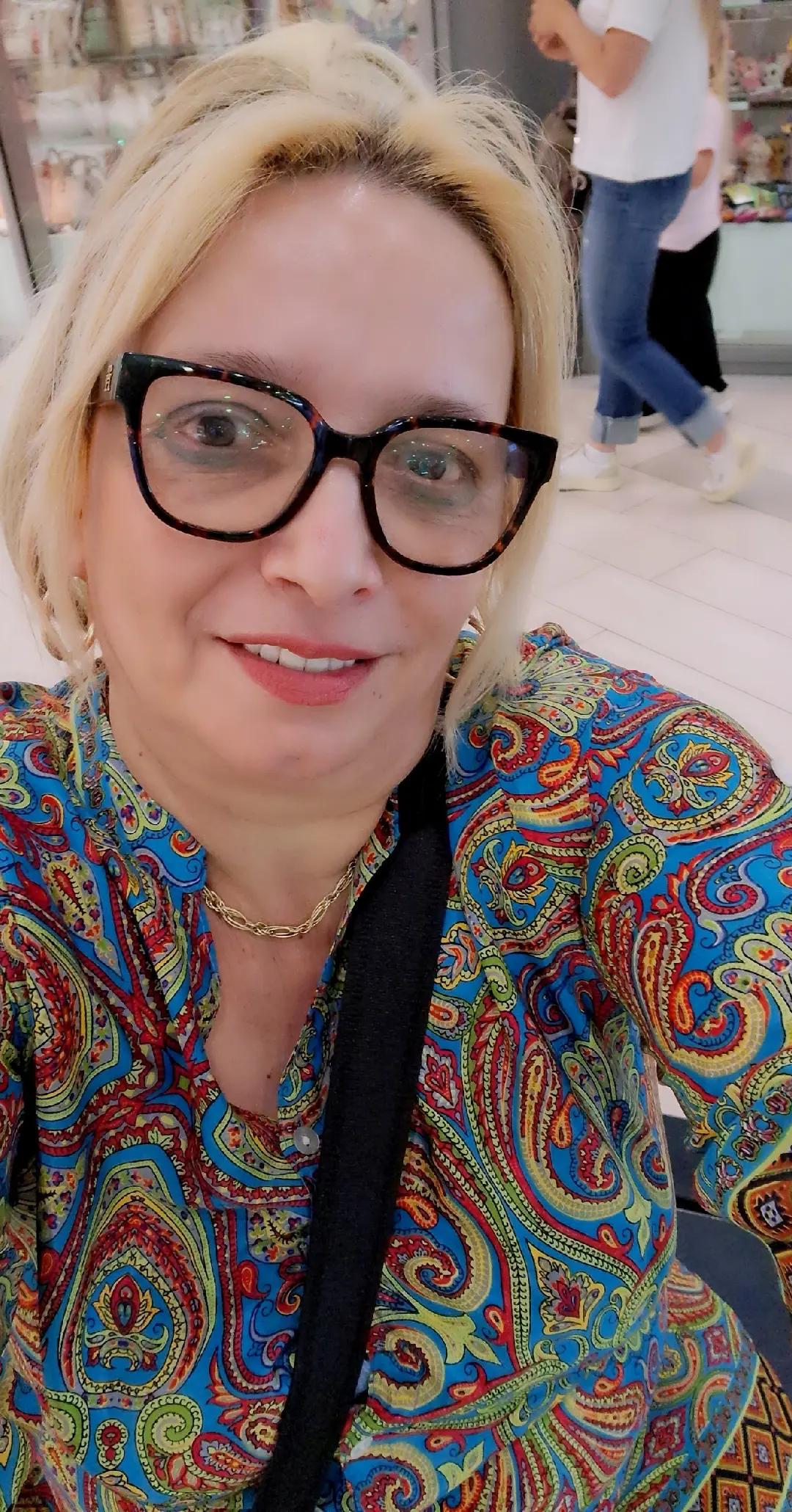 @Floryana Flory🇦🇱🇦🇲
