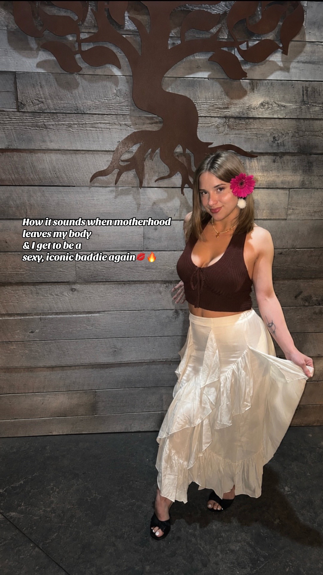 @MilfMommyTay