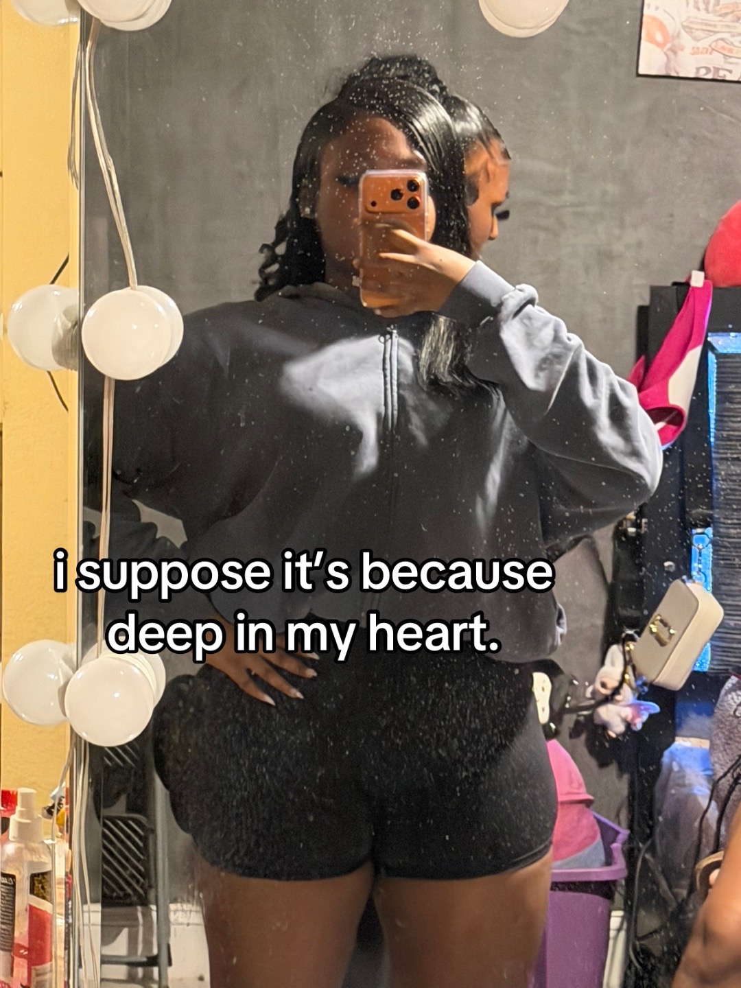 @mari.renee_