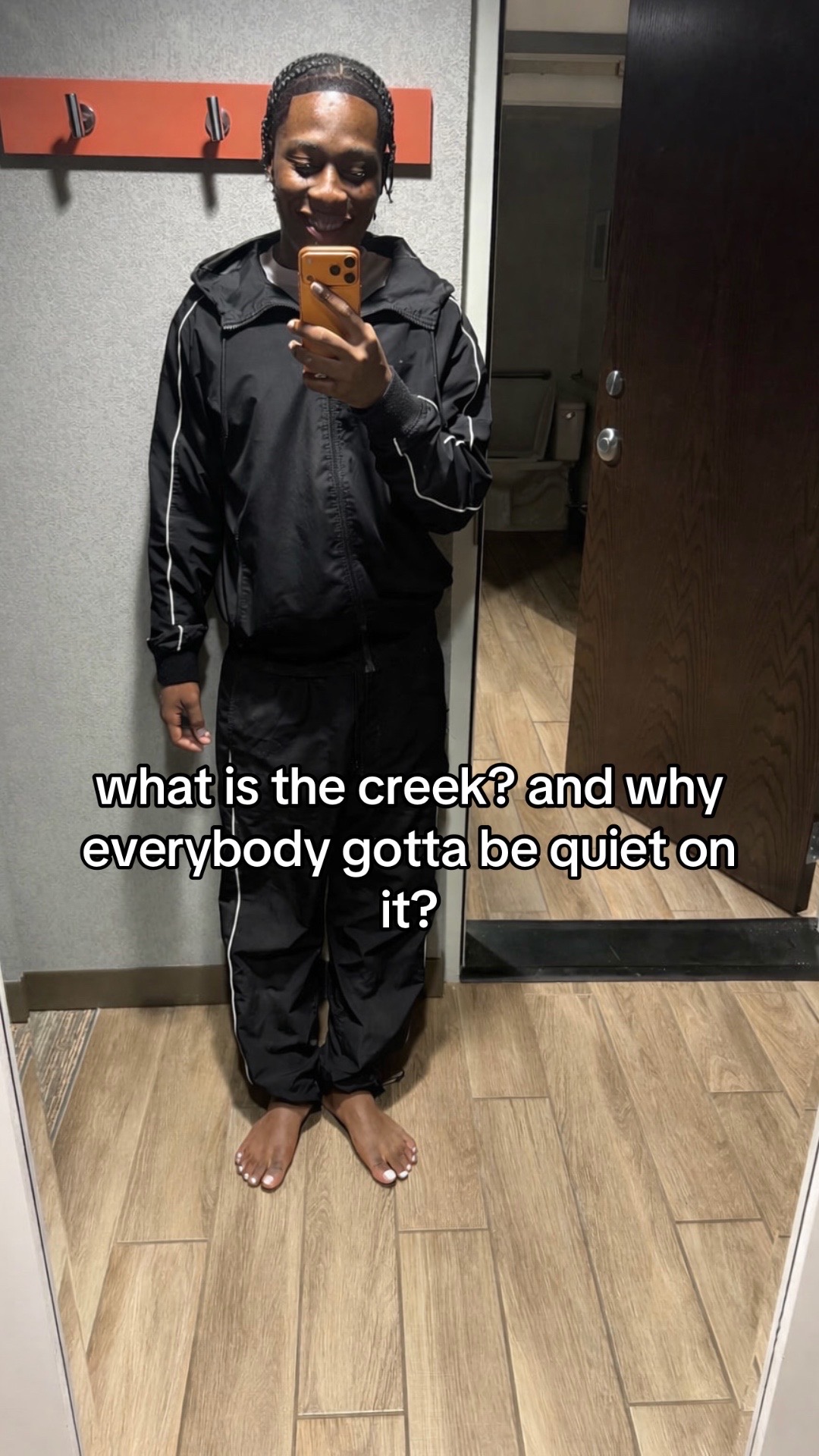 @mj