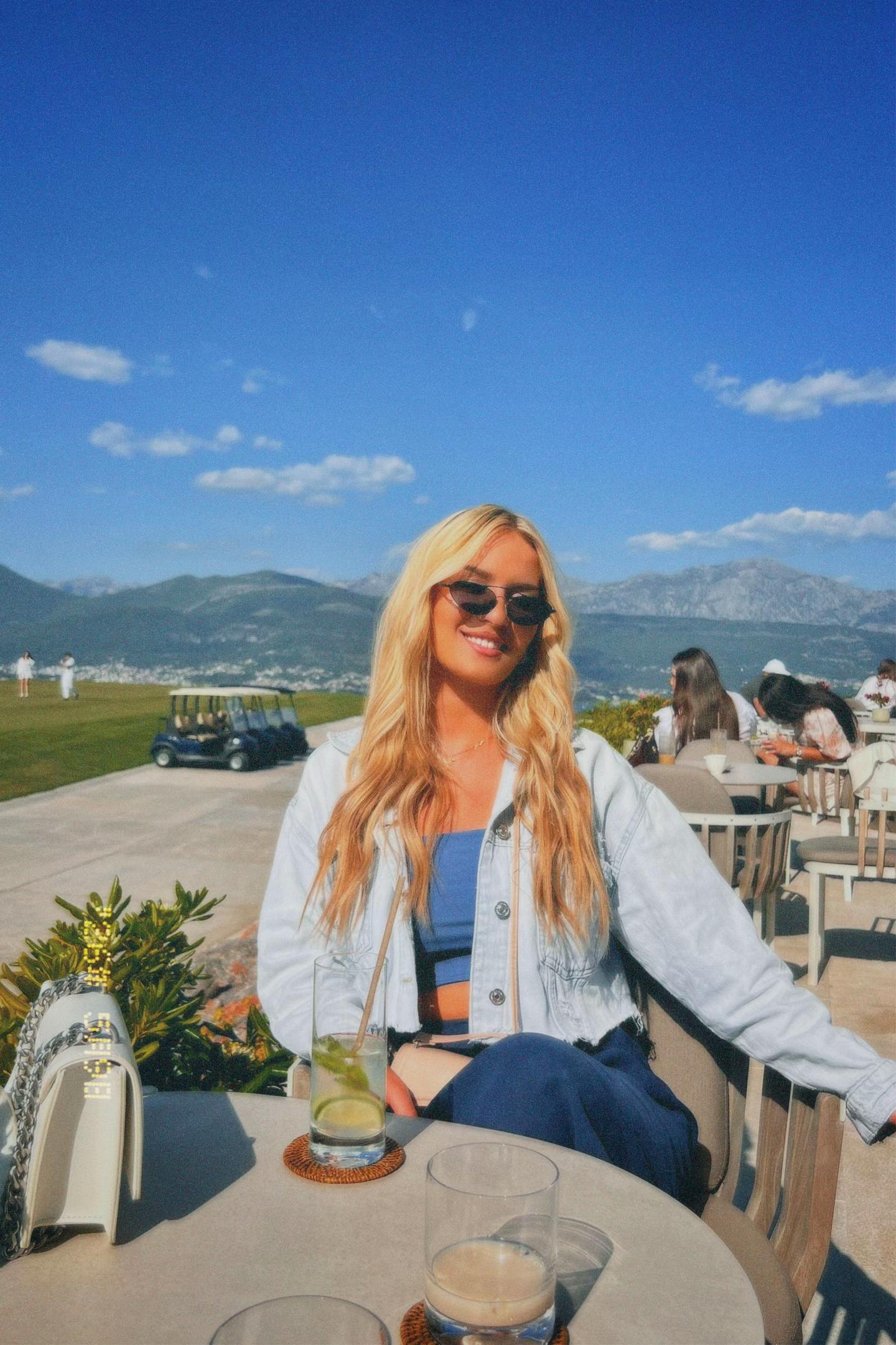 @𝓙𝓮𝓵𝓮𝓷𝓪