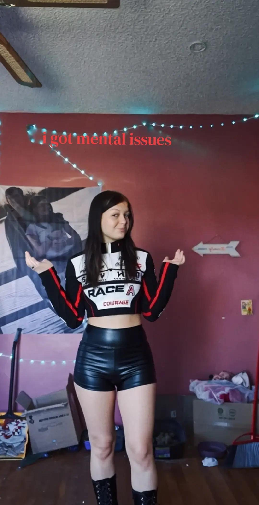 @lil.mrs.lover.girl_67