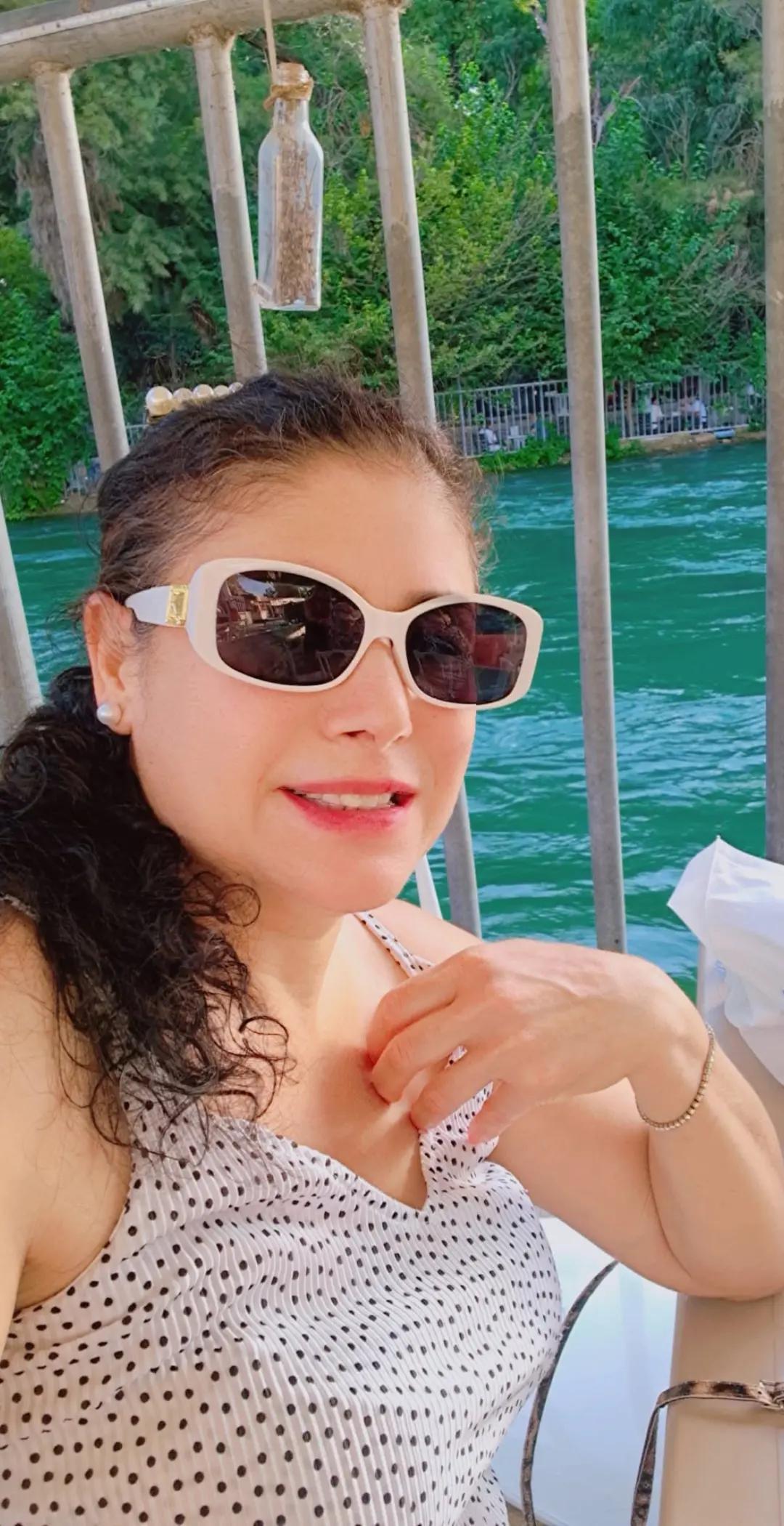 @Jale güll