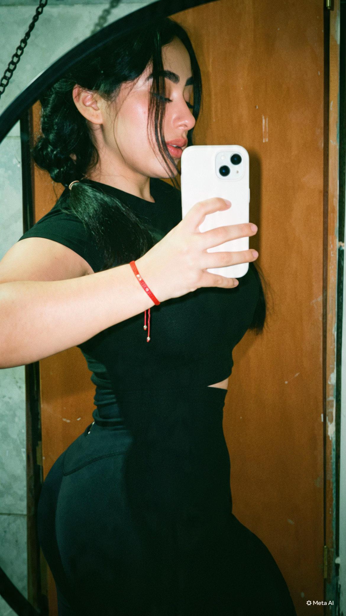 @Lupita Núñez