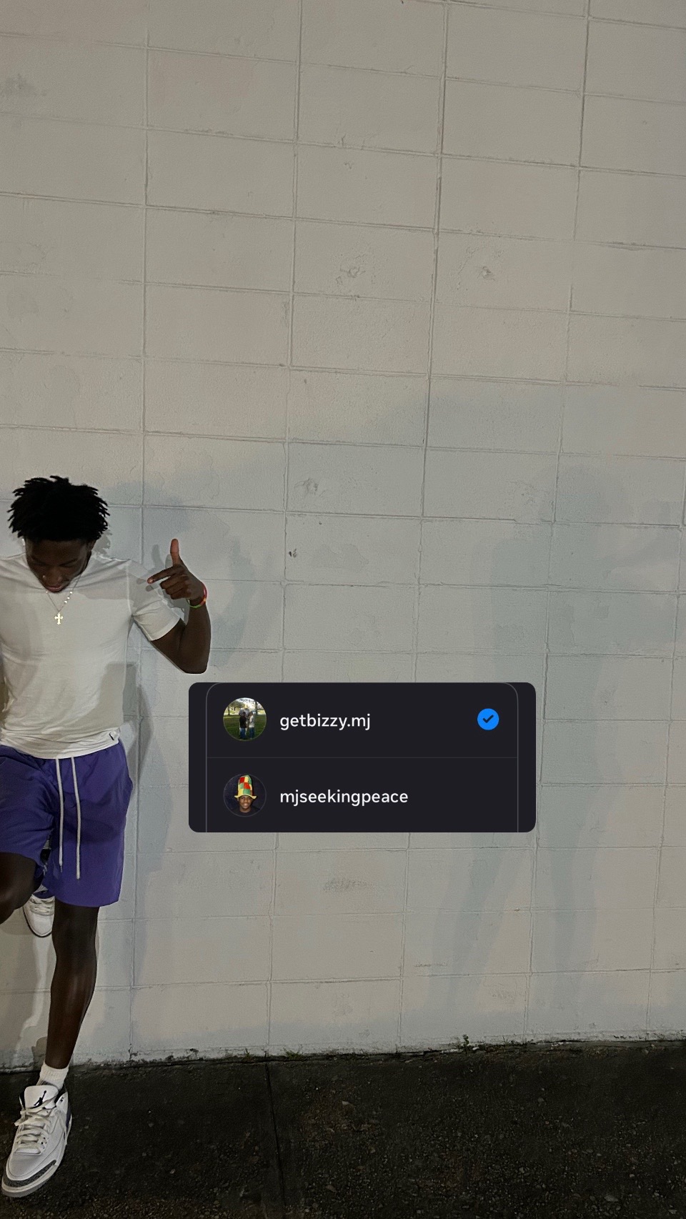 @Mj