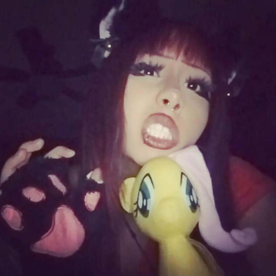 @fartgirlswag