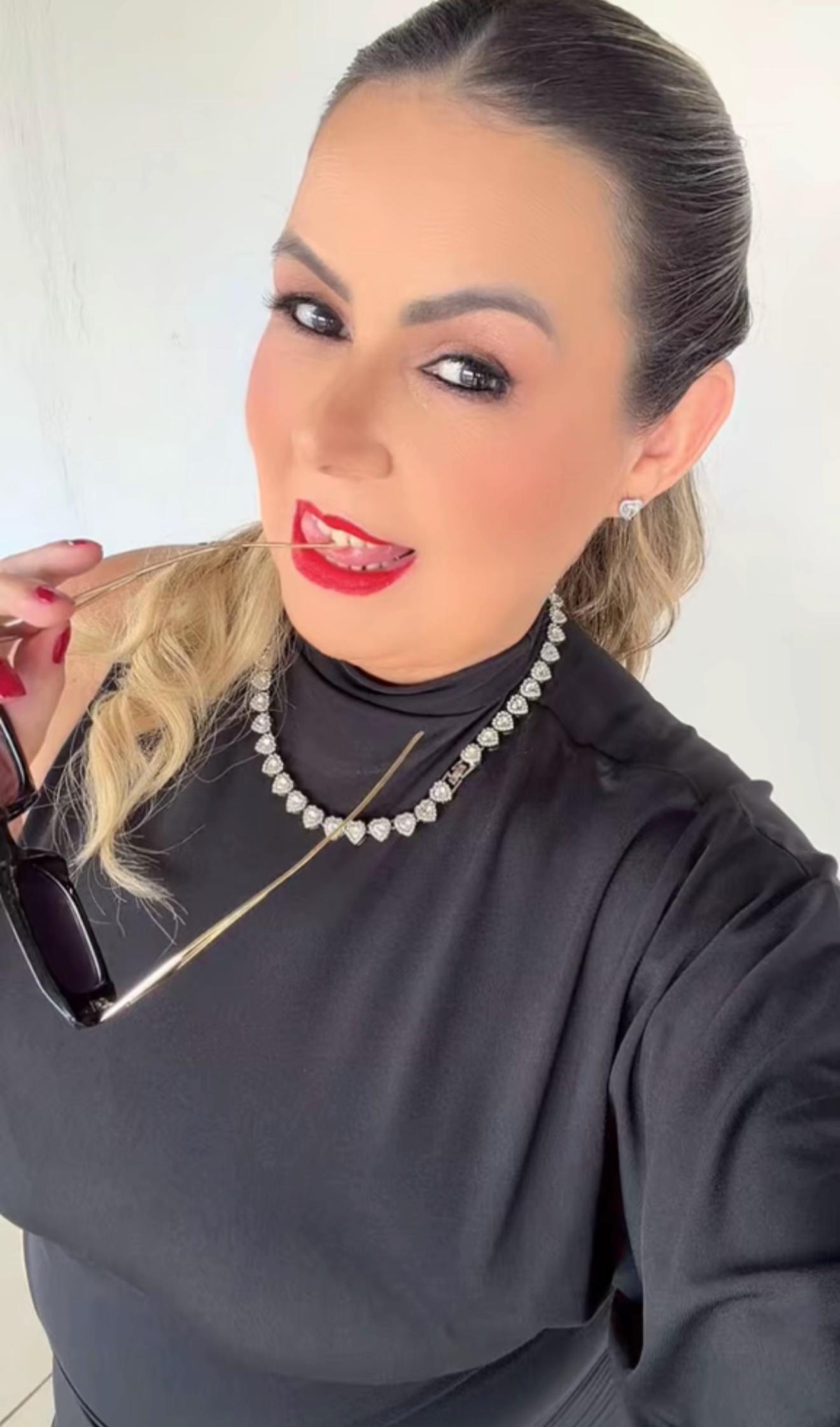@Fᥣᥲ́᥎ιᥲ Pᥲᥴhᥱᥴ᥆ ♡