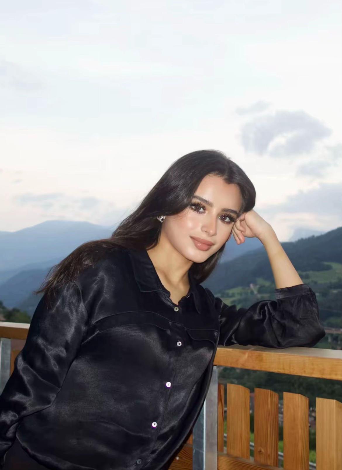 @.