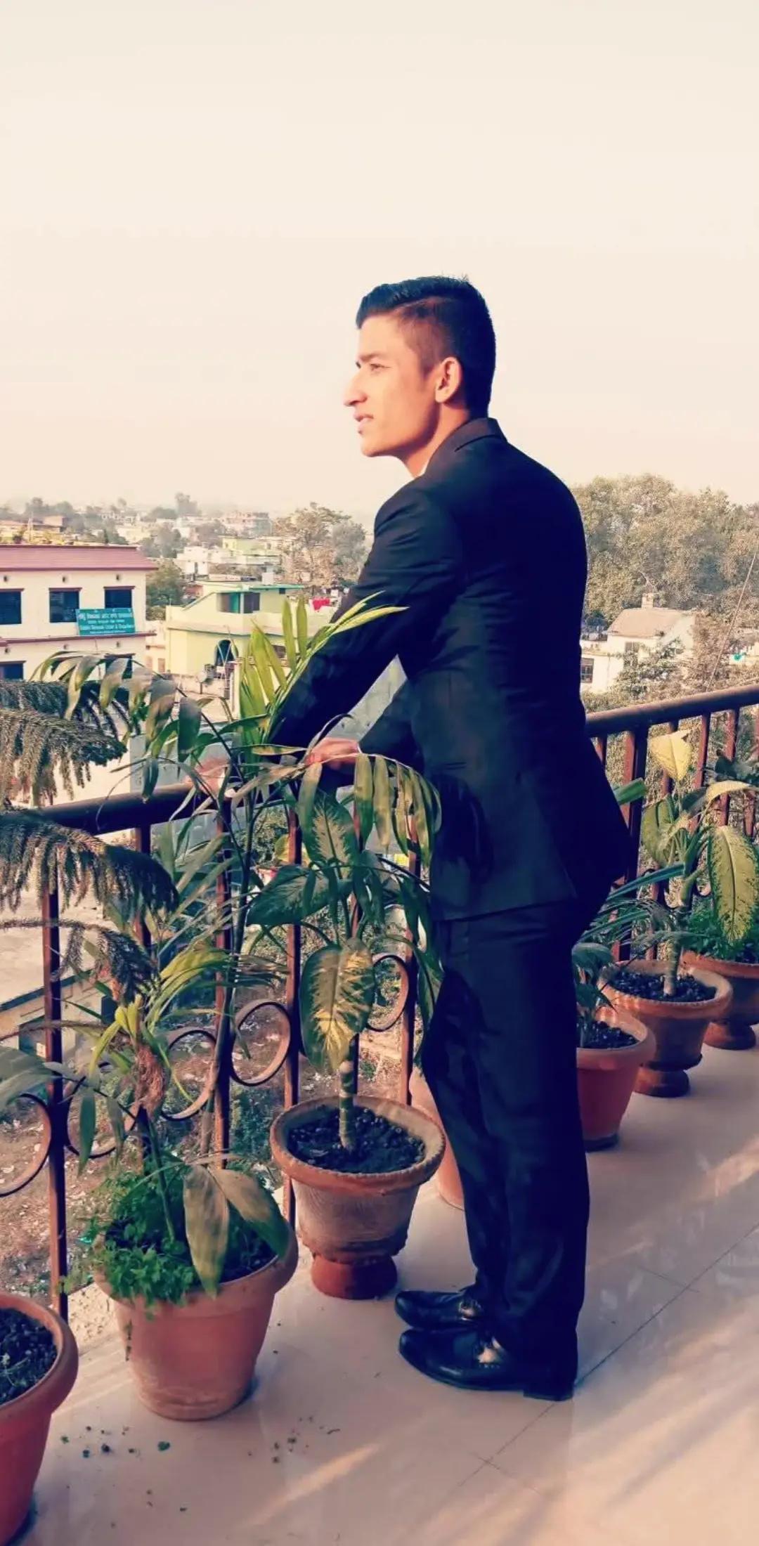 @Anuj Gautam🇳🇵 Jerry Wang🇨🇳