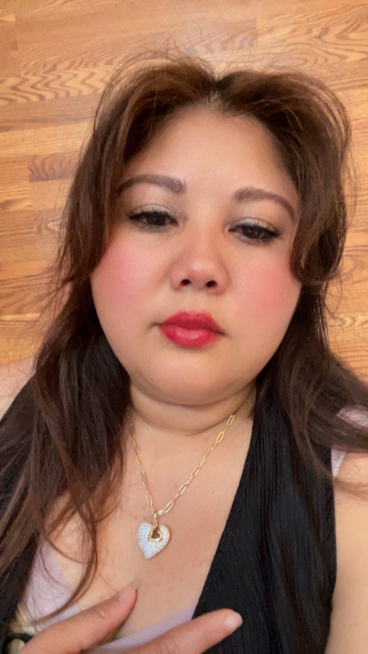 @lesly flores