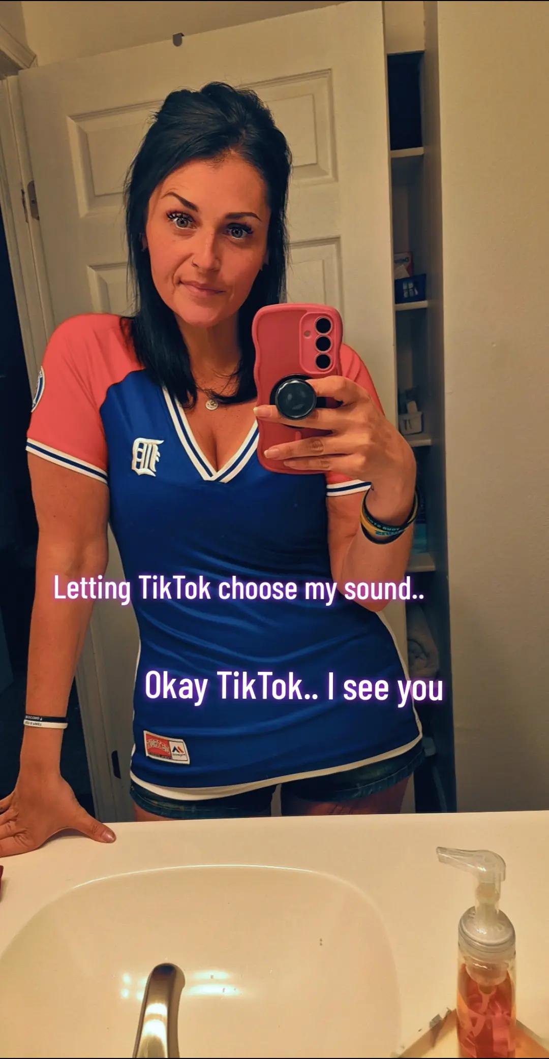 @💜🅼🅴🅶🆂🅰🆁🅼🆈💜