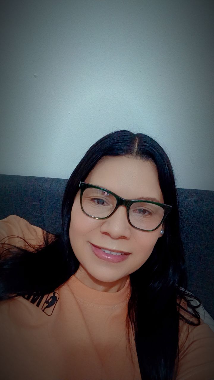 @jessenia sanchez