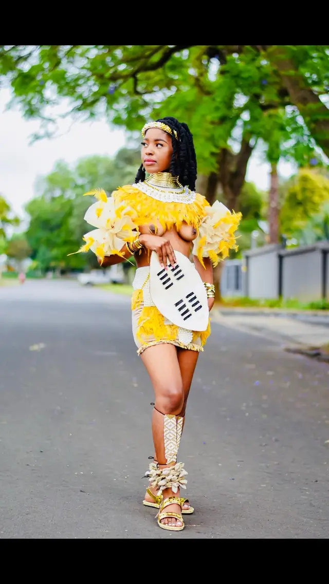 @Zeze🇿🇦