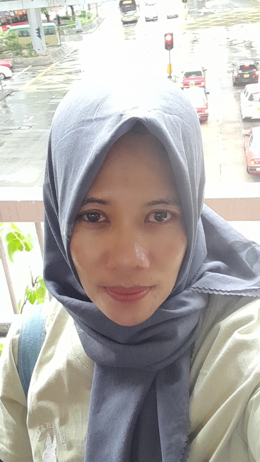 @iyux