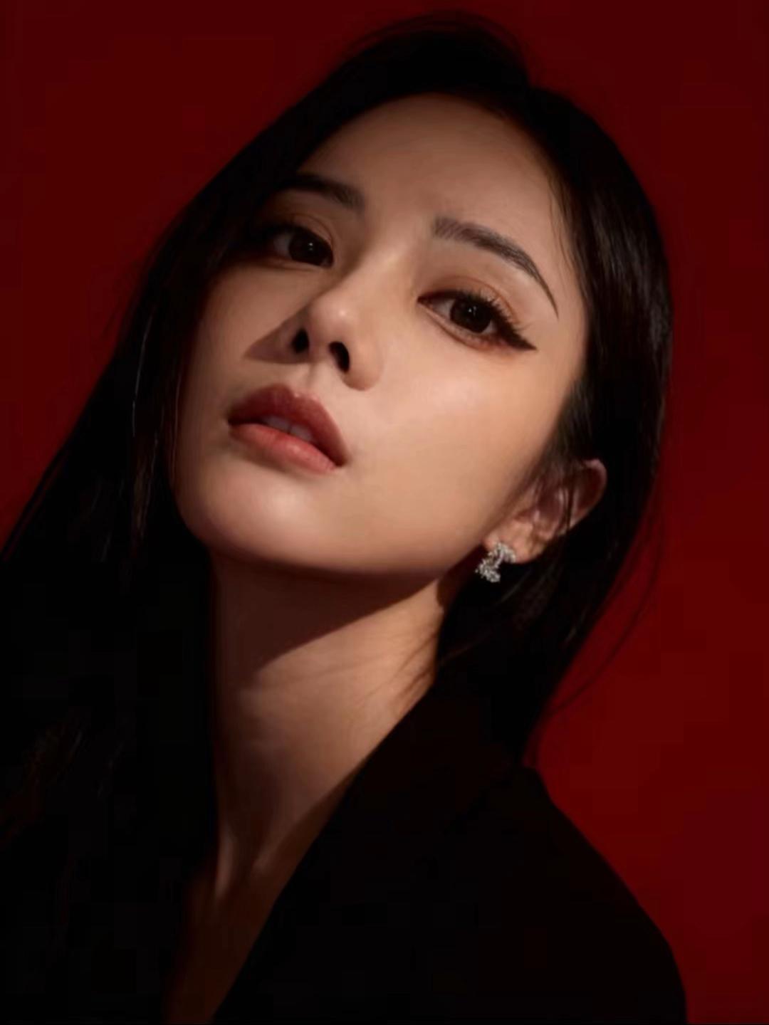 @𝐕 𝐄 𝐋 𝐎 𝐑 𝐈 𝐍 𝐄 大越🦋