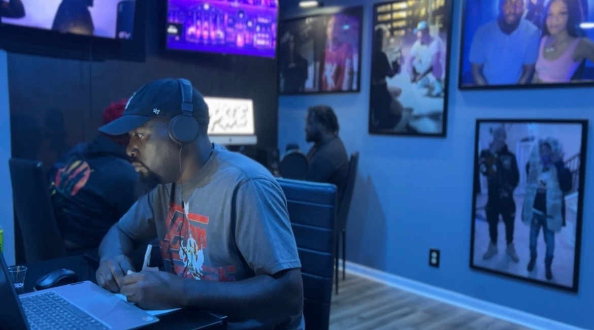 @DjStopNGo