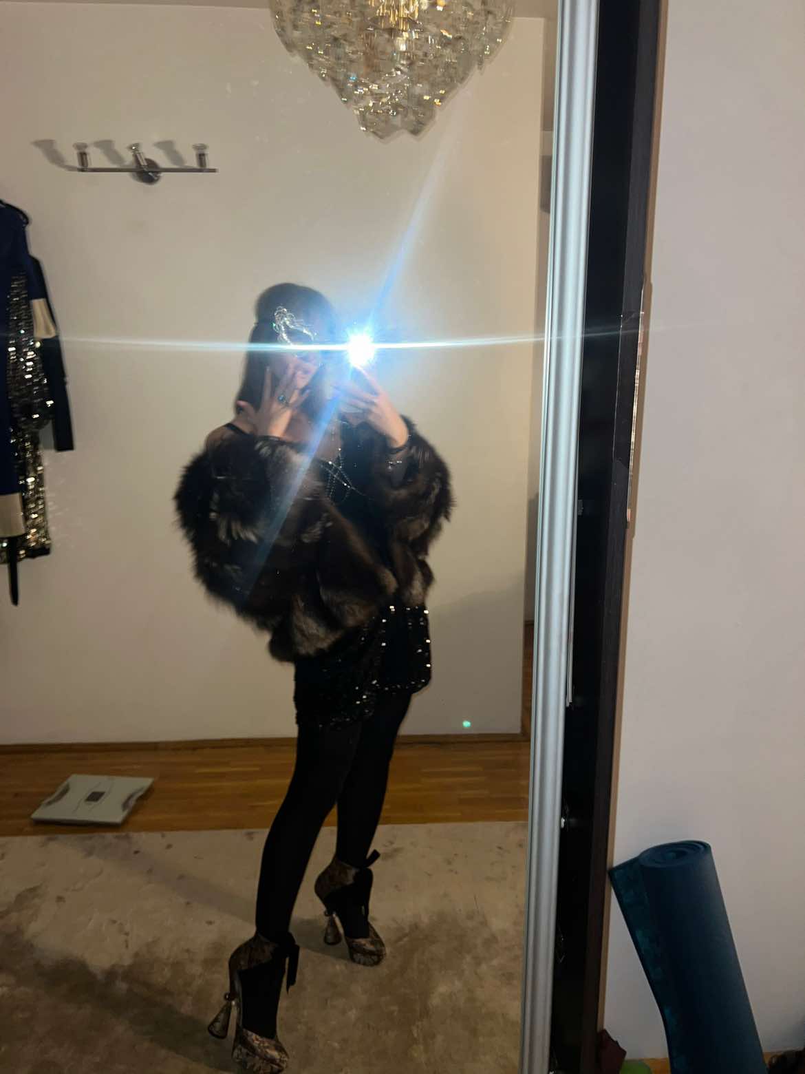 @Eva