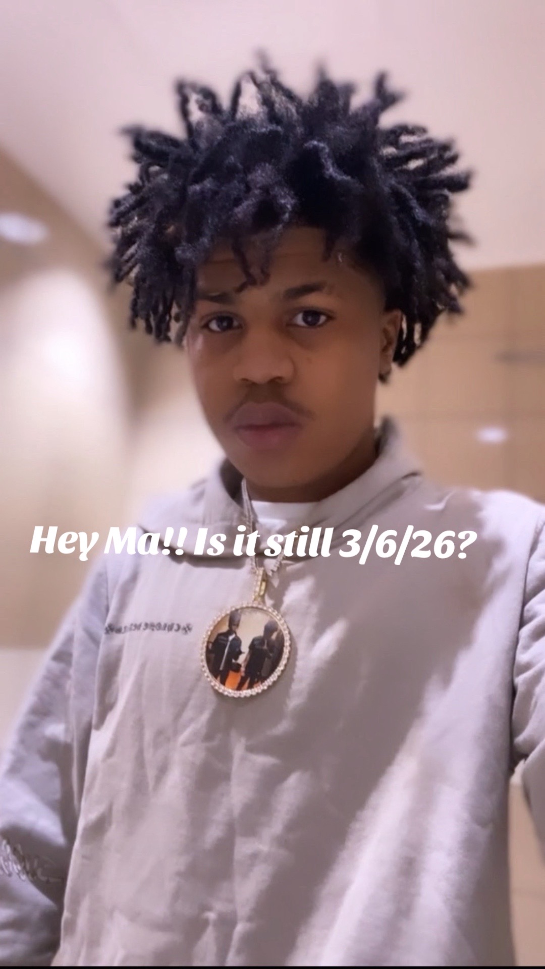 @Glowbell♌️🦁🦋🌻🤍