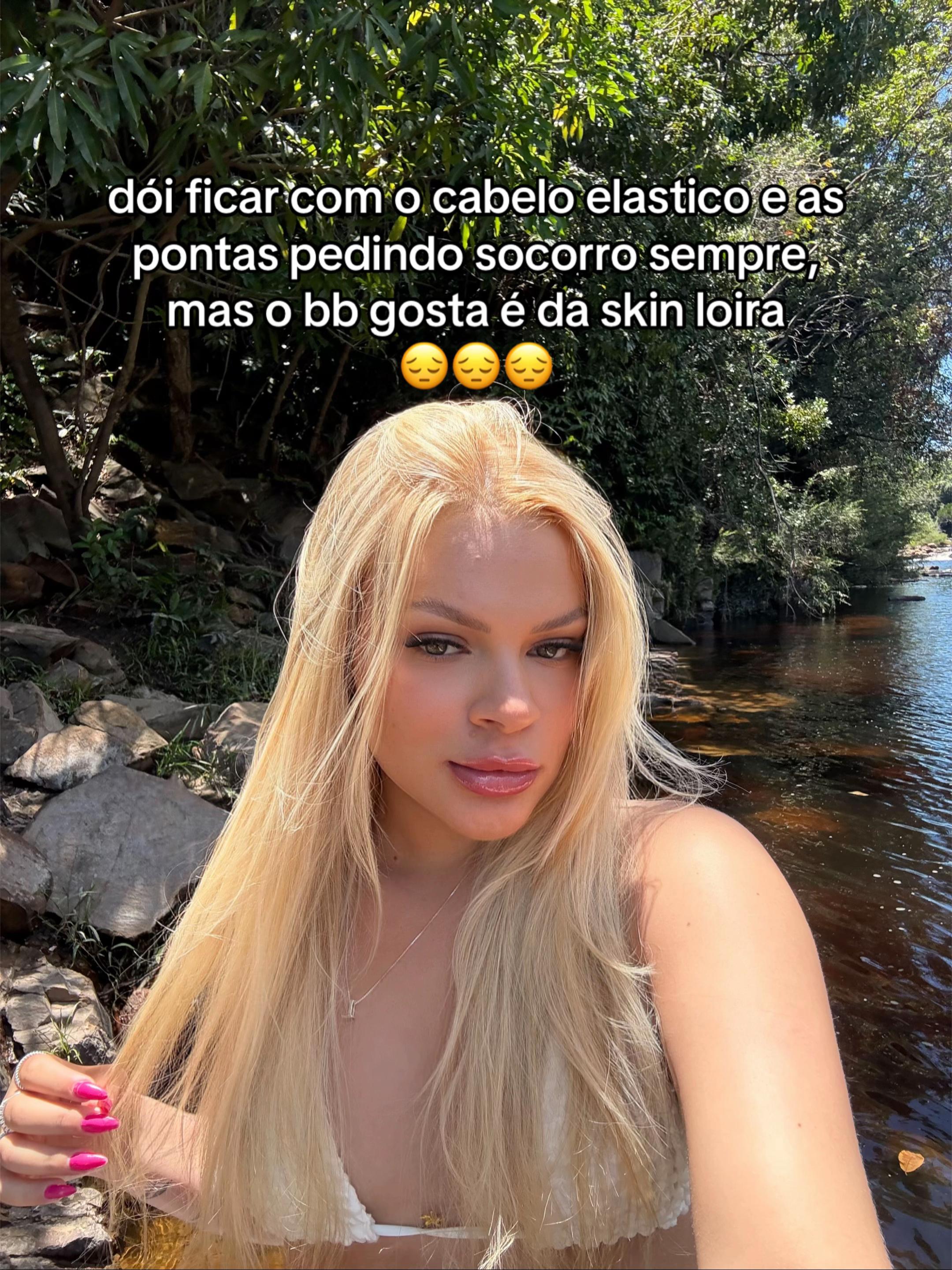 @lav&iacute;nia