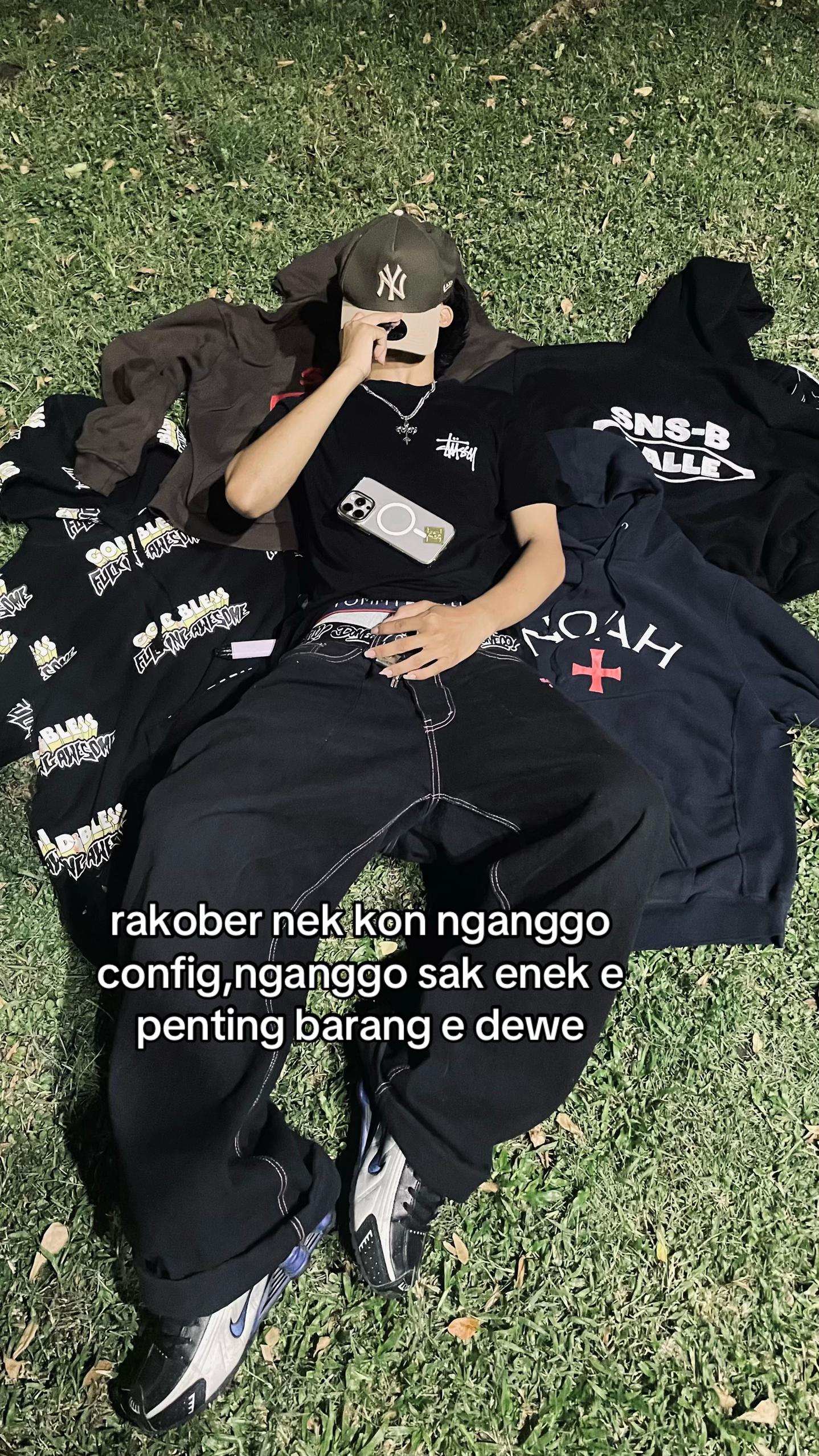 @4poii