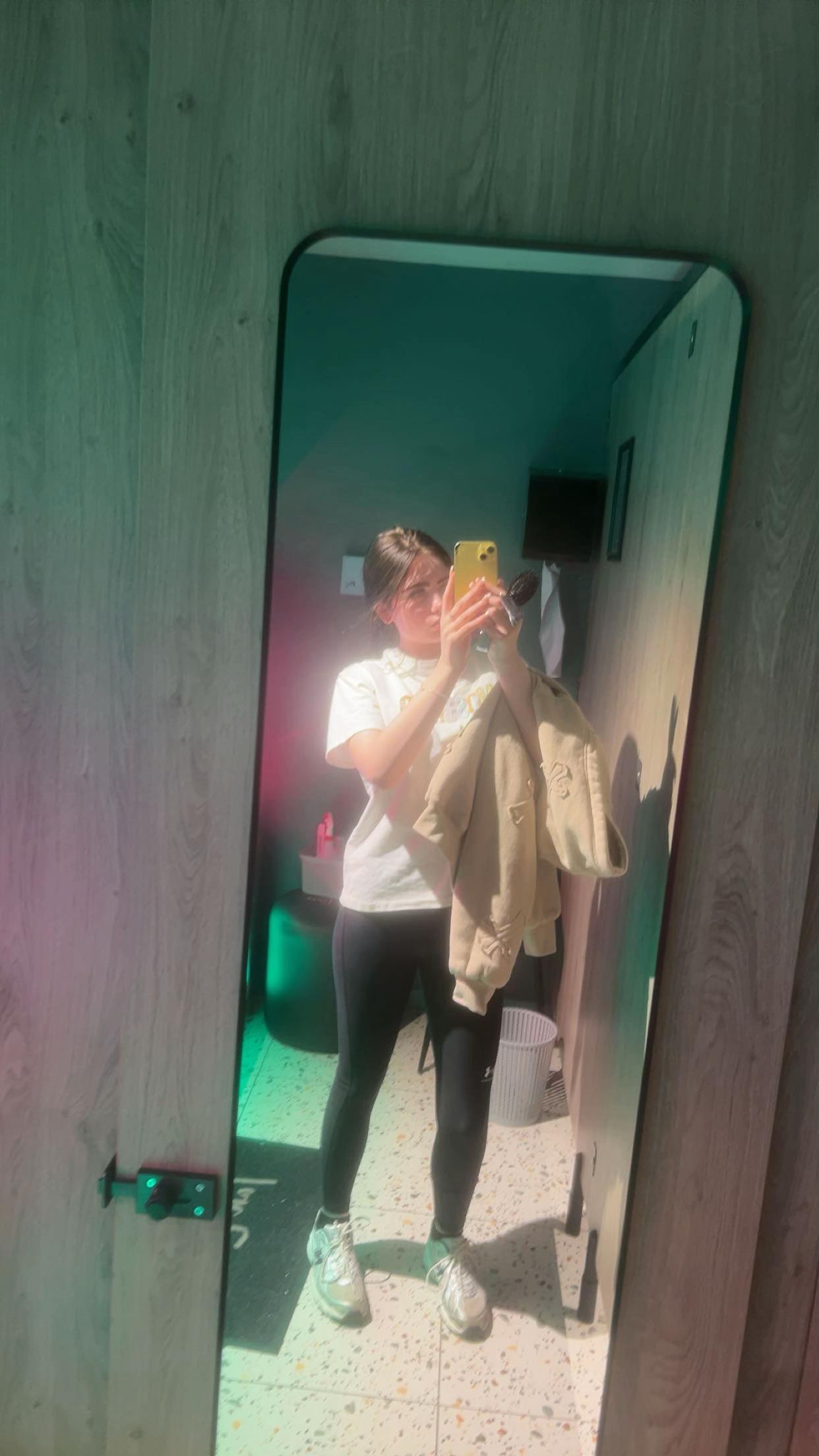 @olivia-leigh x