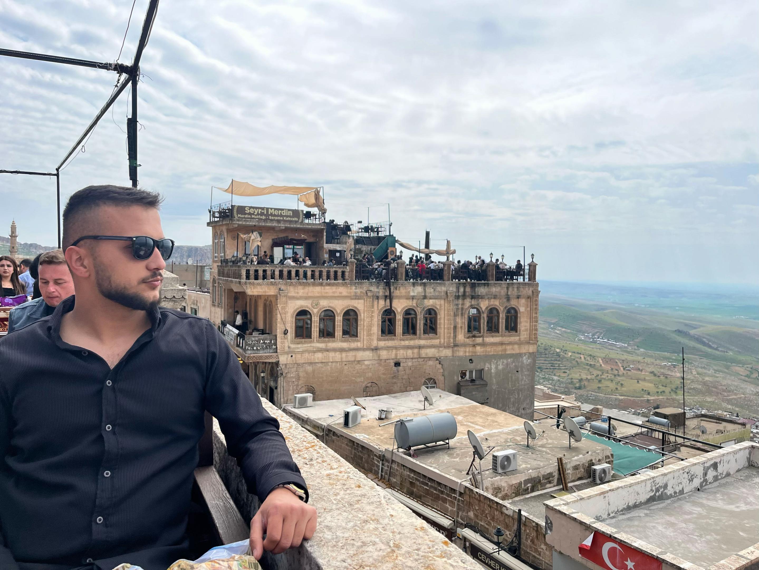 @H&uuml;seyin