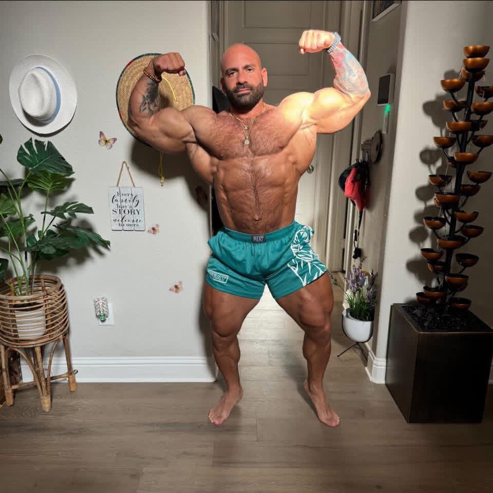 @IFBB PRO SAM CUNADO