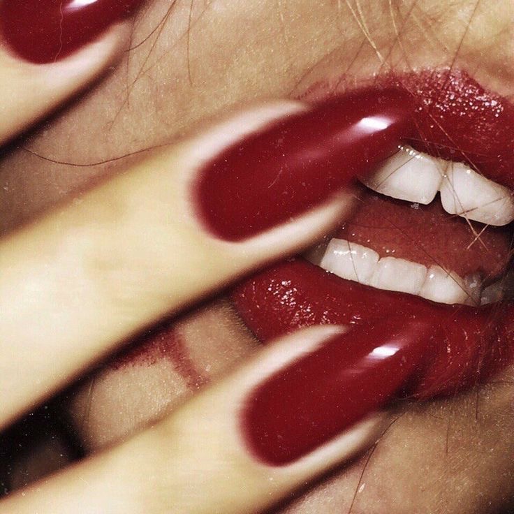 @✭