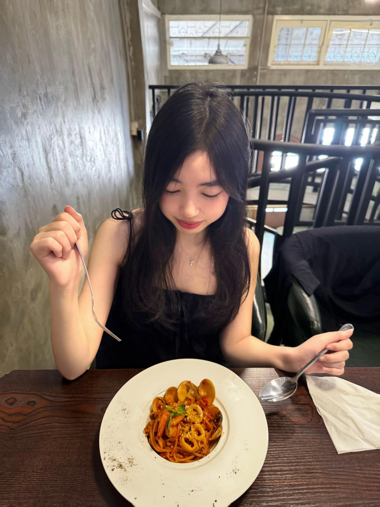 @Sosososososora