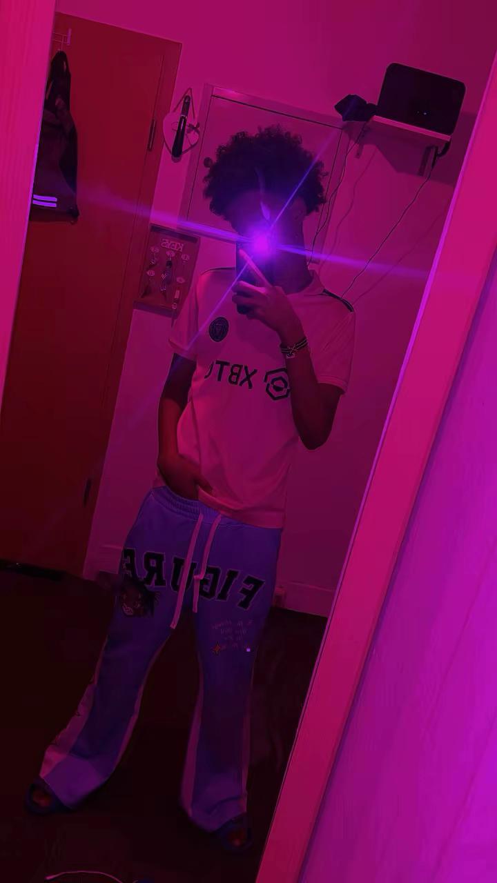 @𝐐!!𝐐💨