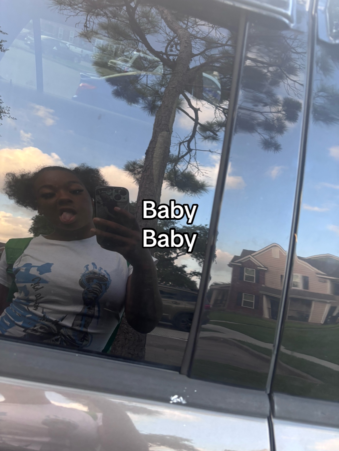 @Justaweirdgirl.