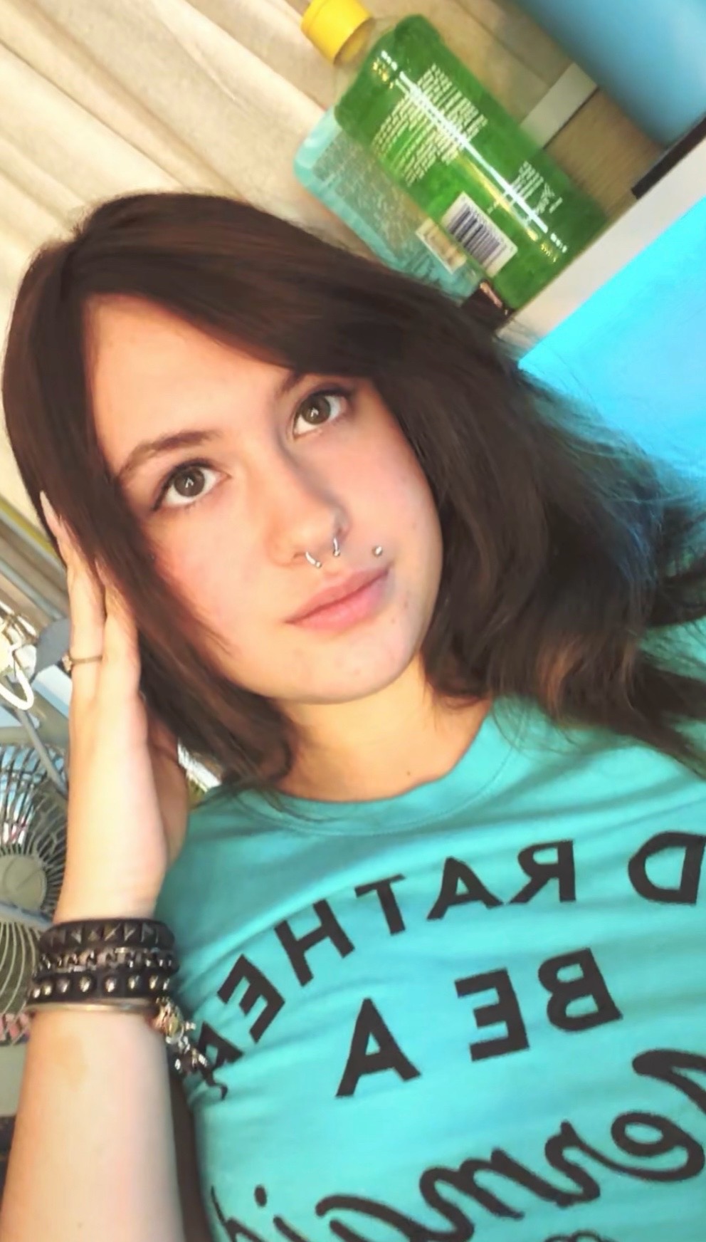 @Nana