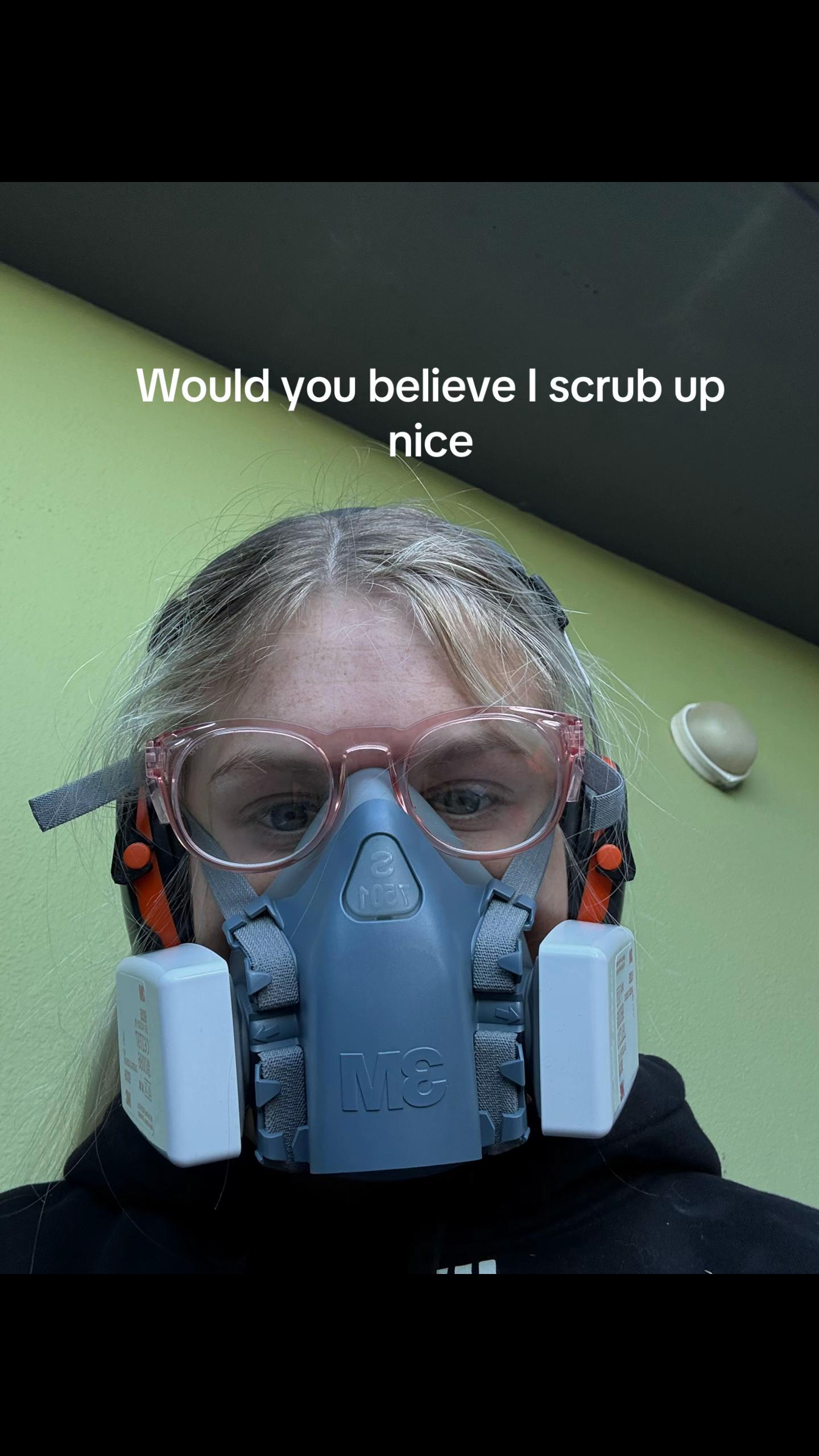 @LucyTheSparky