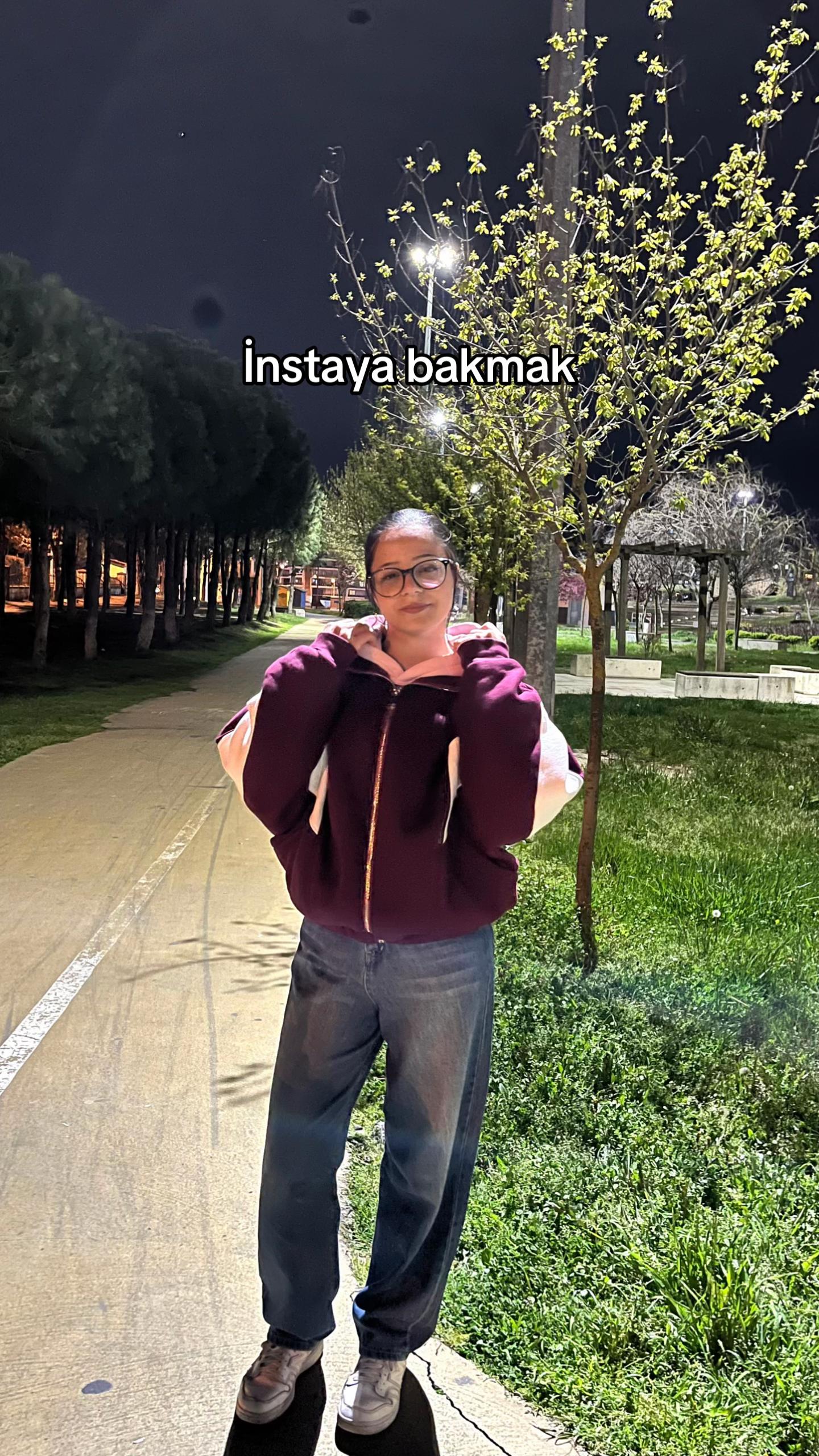 @🕷️🕸️